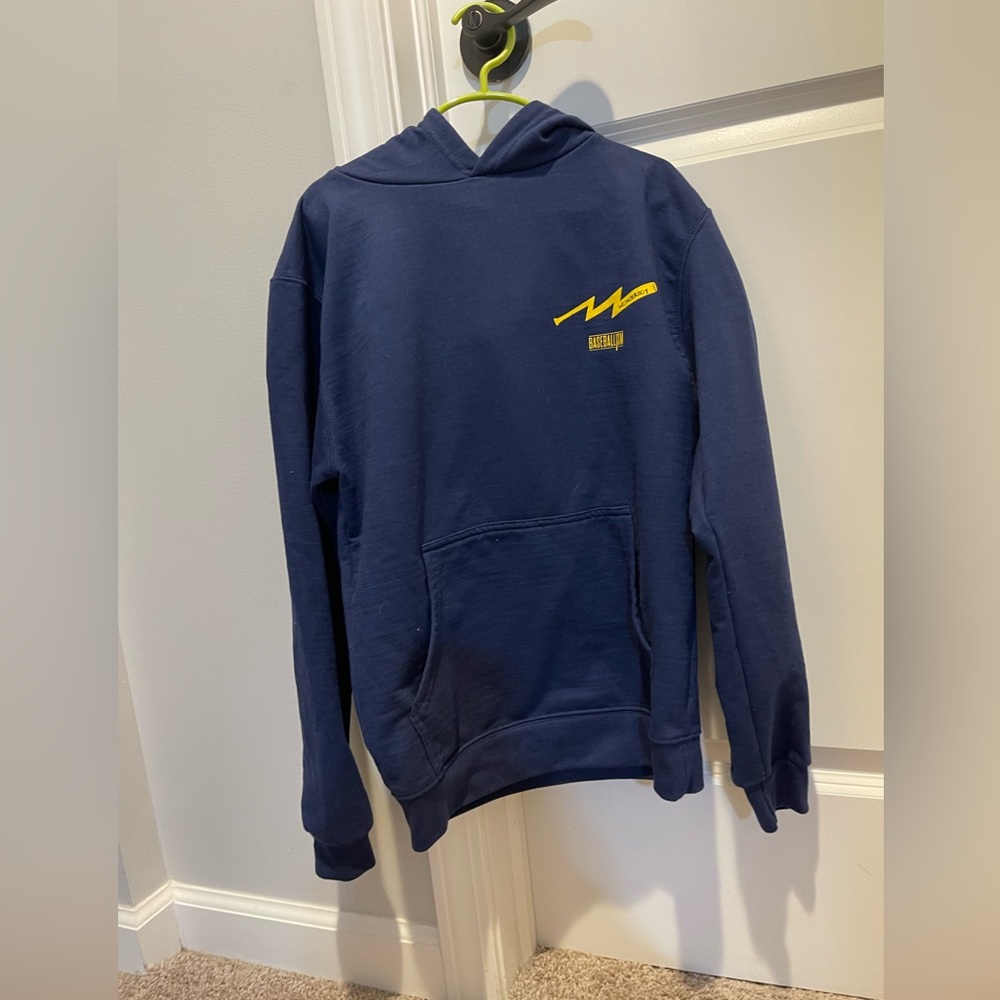 Baseballlism sweatshirt 
Medium runs small like a youth size 9 
Great condition